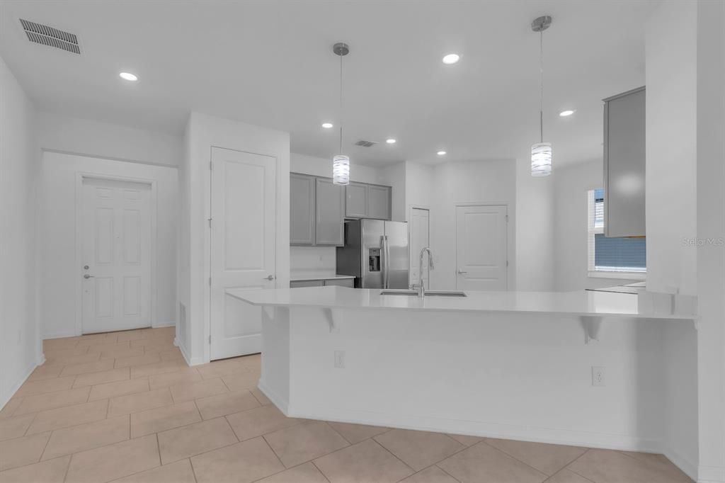 Active With Contract: $372,999 (4 beds, 3 baths, 2080 Square Feet)