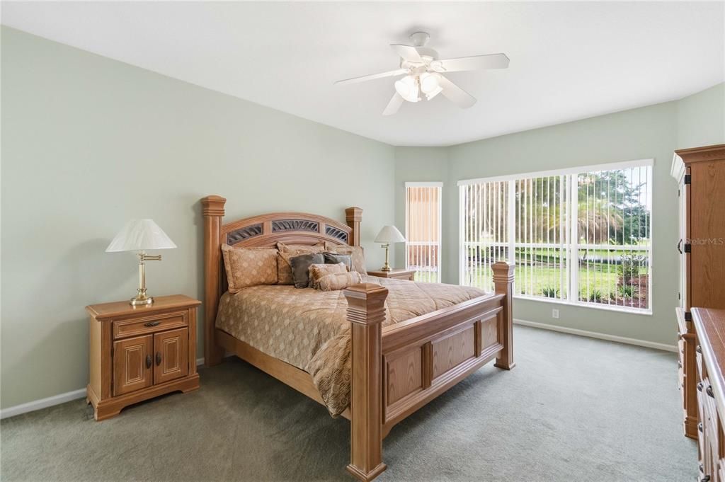 Active With Contract: $639,900 (5 beds, 3 baths, 3270 Square Feet)