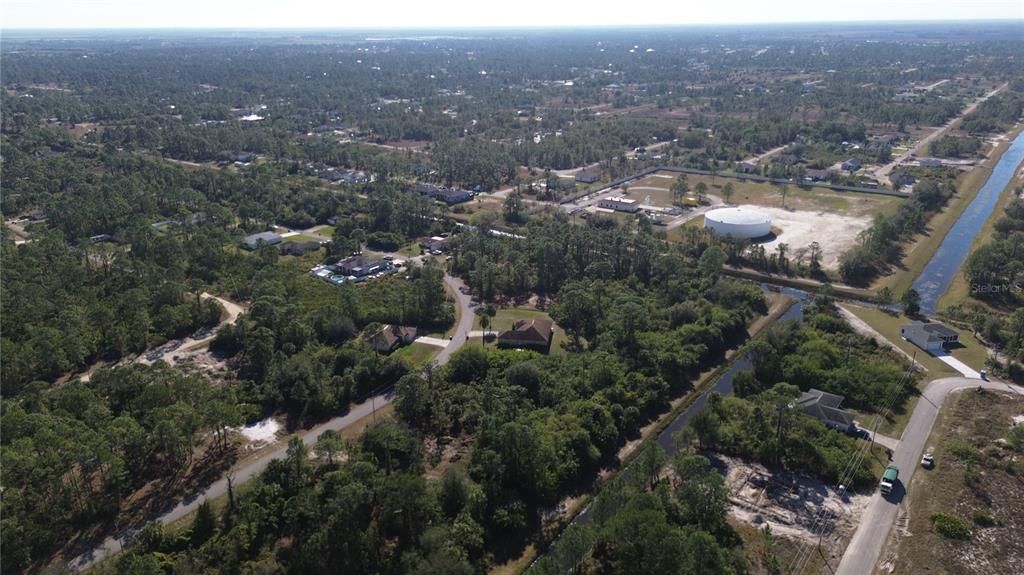 На продажу: $27,000 (0.28 acres)
