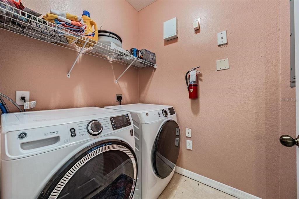 En Venta: $225,000 (2 camas, 2 baños, 1157 Pies cuadrados)