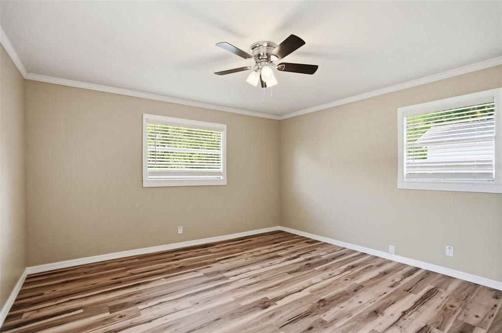 For Sale: $279,900 (3 beds, 2 baths, 1440 Square Feet)