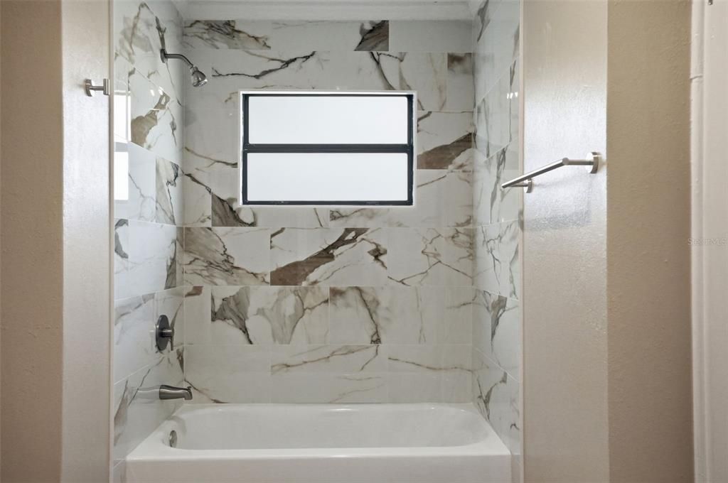 For Sale: $279,900 (3 beds, 2 baths, 1440 Square Feet)