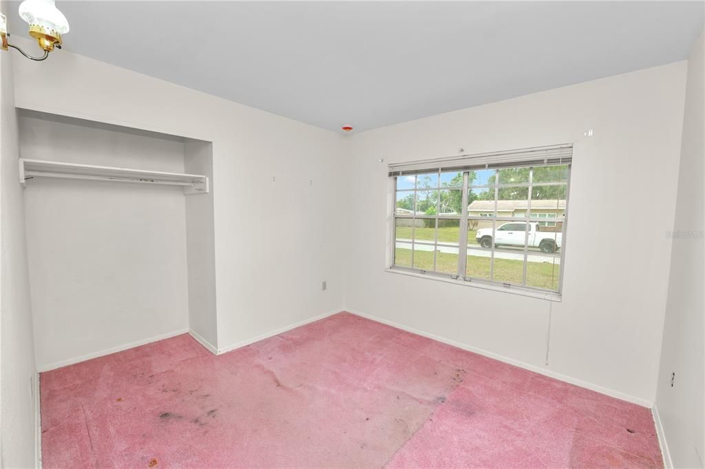 For Sale: $219,000 (4 beds, 2 baths, 2487 Square Feet)