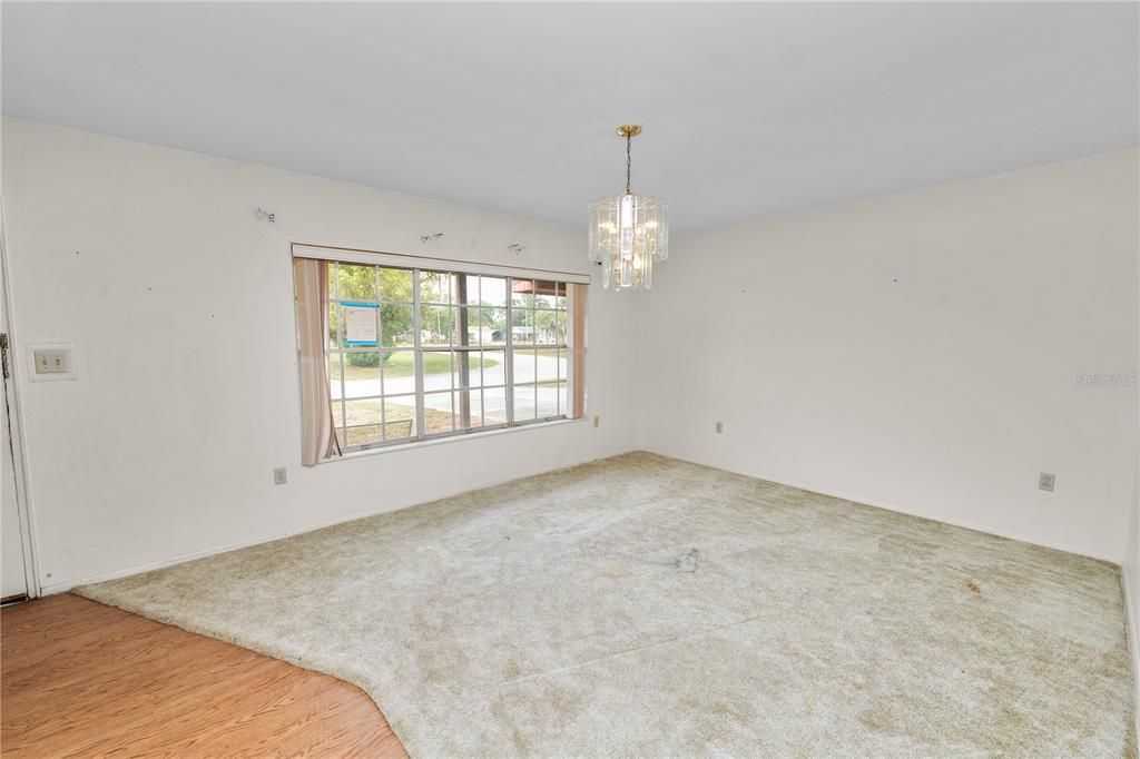 For Sale: $219,000 (4 beds, 2 baths, 2487 Square Feet)