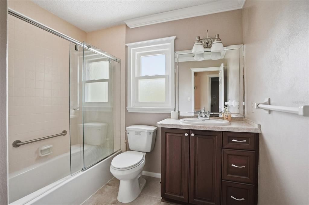 For Sale: $475,000 (4 beds, 3 baths, 2173 Square Feet)