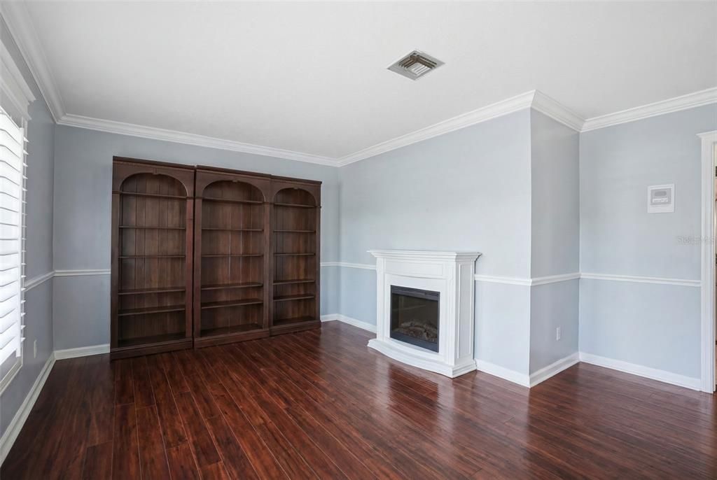 For Sale: $475,000 (4 beds, 3 baths, 2173 Square Feet)