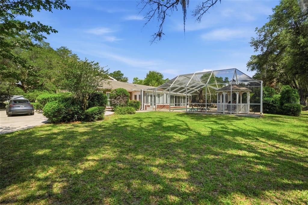 For Sale: $475,000 (4 beds, 3 baths, 2173 Square Feet)