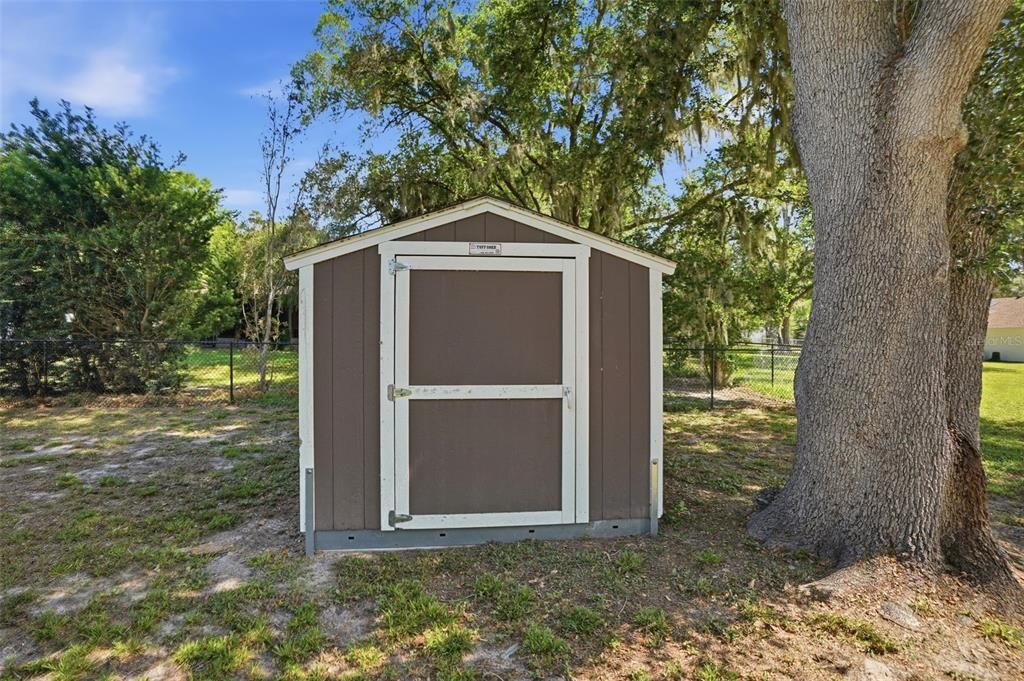 For Sale: $475,000 (4 beds, 3 baths, 2173 Square Feet)