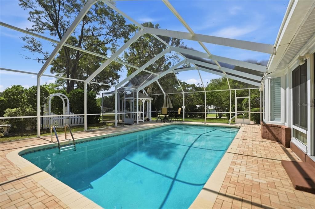 For Sale: $475,000 (4 beds, 3 baths, 2173 Square Feet)