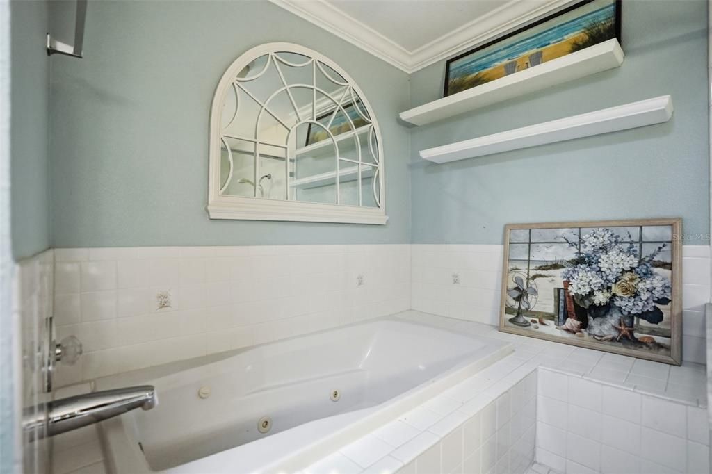 For Sale: $475,000 (4 beds, 3 baths, 2173 Square Feet)