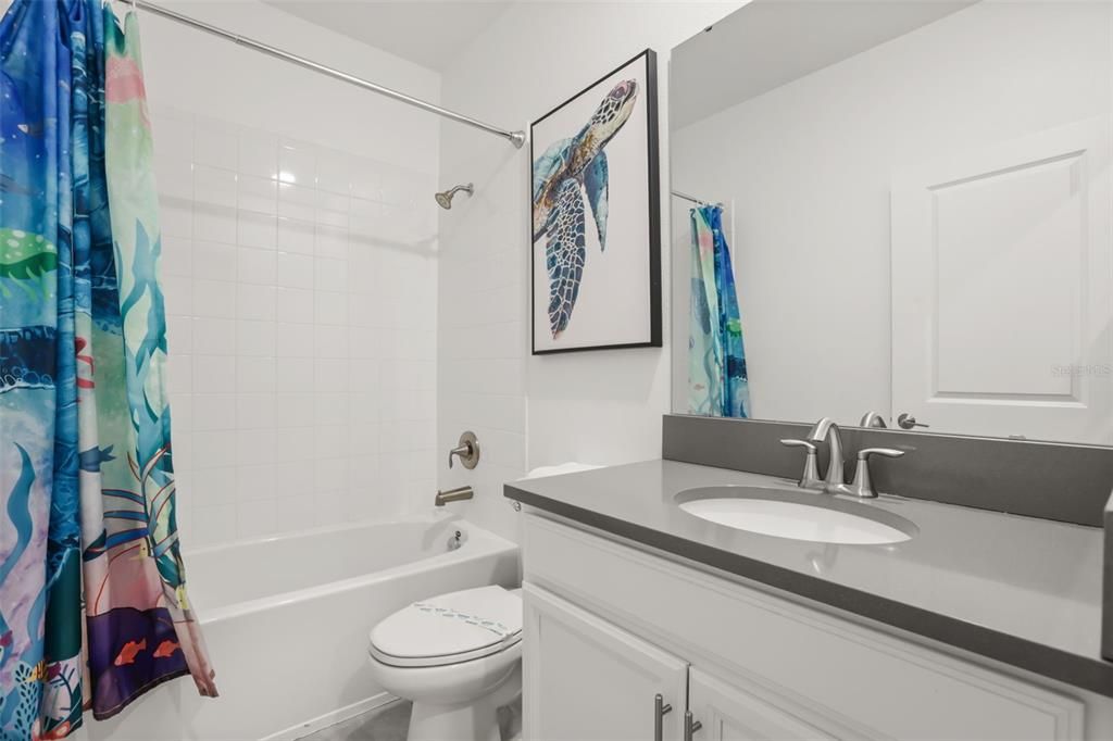 En Venta: $729,950 (6 camas, 5 baños, 3291 Pies cuadrados)