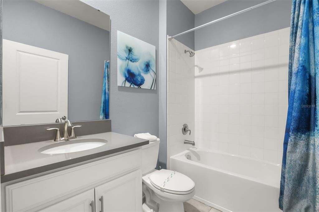En Venta: $729,950 (6 camas, 5 baños, 3291 Pies cuadrados)