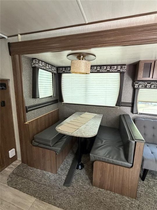For Sale: $80,000 (1 beds, 1 baths, 310 Square Feet)