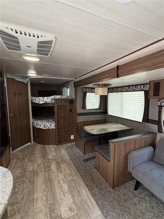 For Sale: $80,000 (1 beds, 1 baths, 310 Square Feet)