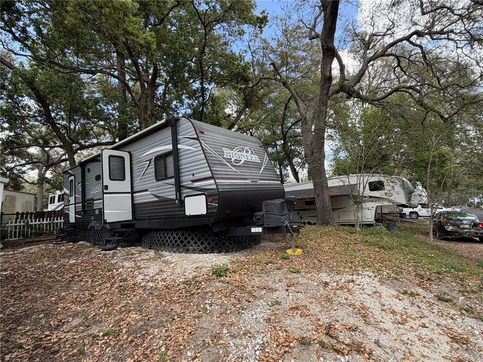For Sale: $80,000 (1 beds, 1 baths, 310 Square Feet)