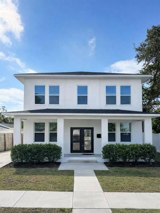 En Venta: $925,000 (6 camas, 6 baños, 3616 Pies cuadrados)