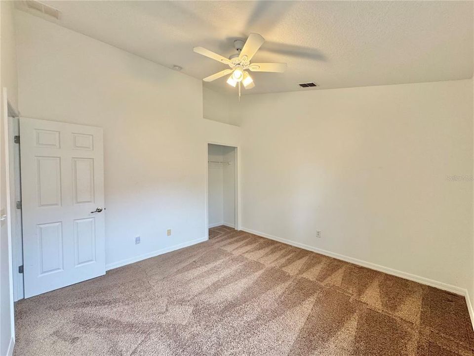 В аренду: $2,900 (5 спален, 4 ванн, 2195 Квадратных фут)