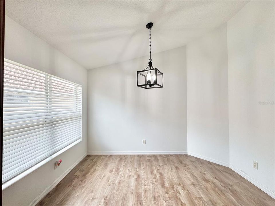 В аренду: $2,900 (5 спален, 4 ванн, 2195 Квадратных фут)