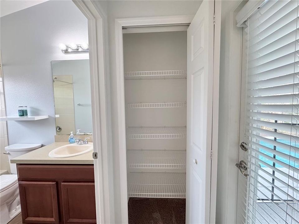 В аренду: $2,900 (5 спален, 4 ванн, 2195 Квадратных фут)