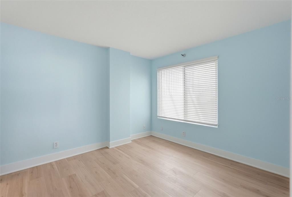 For Rent: $3,500 (2 beds, 2 baths, 1255 Square Feet)