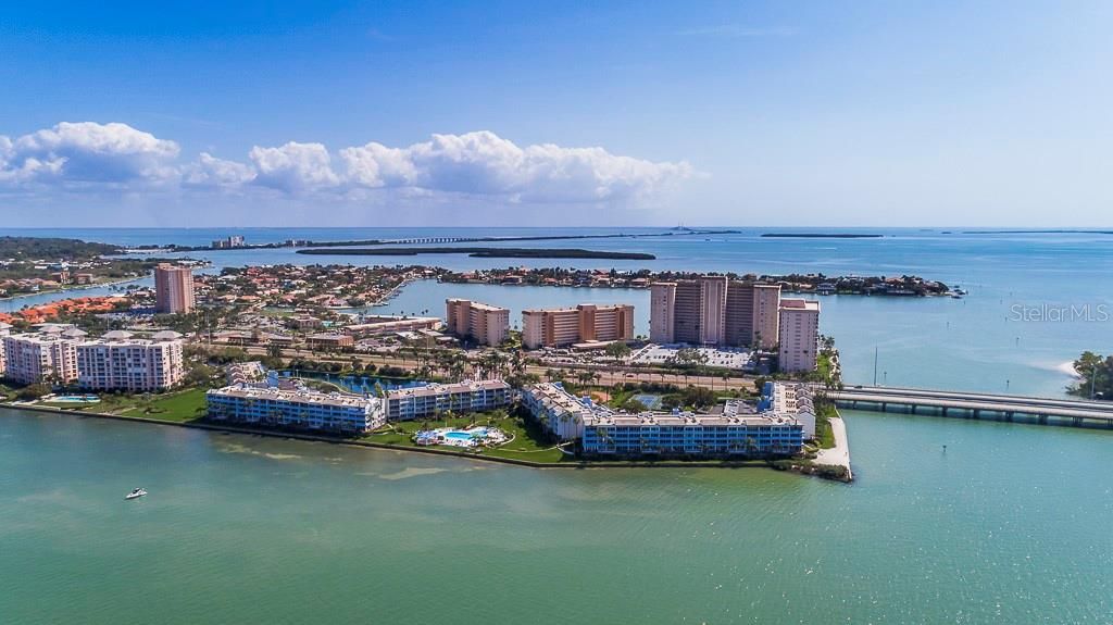 For Rent: $3,500 (2 beds, 2 baths, 1255 Square Feet)