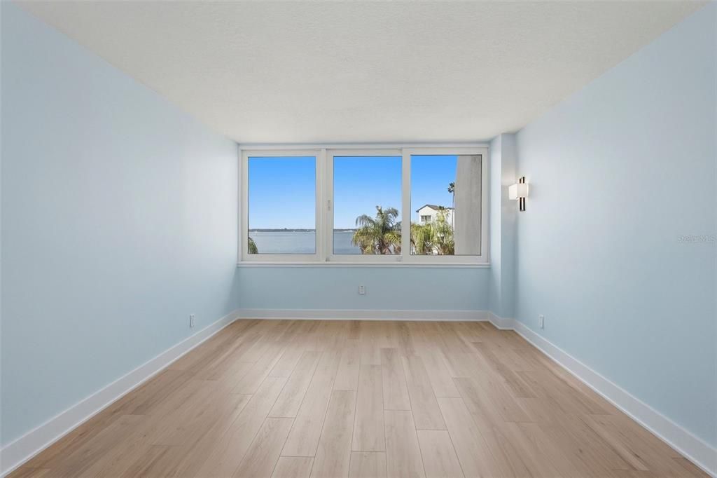 For Rent: $3,500 (2 beds, 2 baths, 1255 Square Feet)