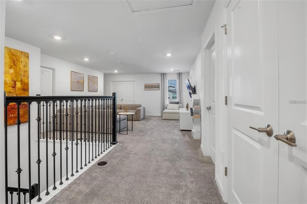 В аренду: $6,500 (8 спален, 5 ванн, 4370 Квадратных фут)