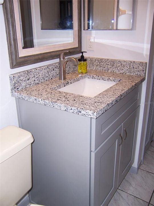 В аренду: $1,795 (3 спален, 1 ванн, 970 Квадратных фут)