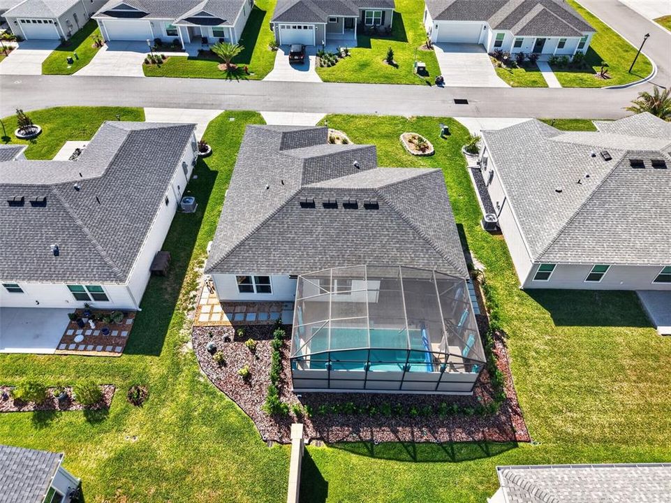 На продажу: $399,900 (2 спален, 2 ванн, 1134 Квадратных фут)