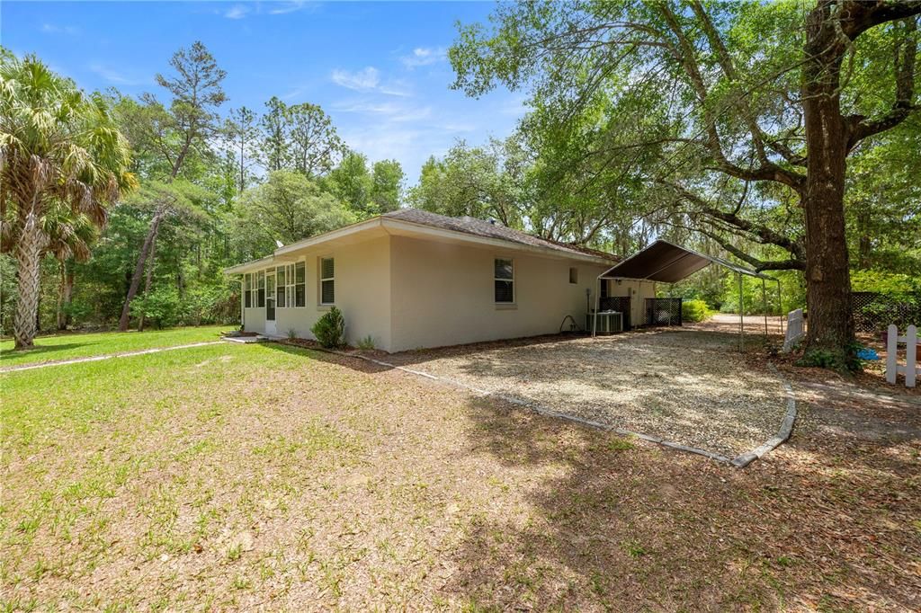 Active With Contract: $269,900 (2 beds, 2 baths, 1275 Square Feet)