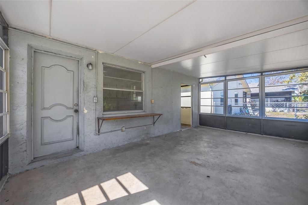 En Venta: $215,000 (2 camas, 2 baños, 1108 Pies cuadrados)