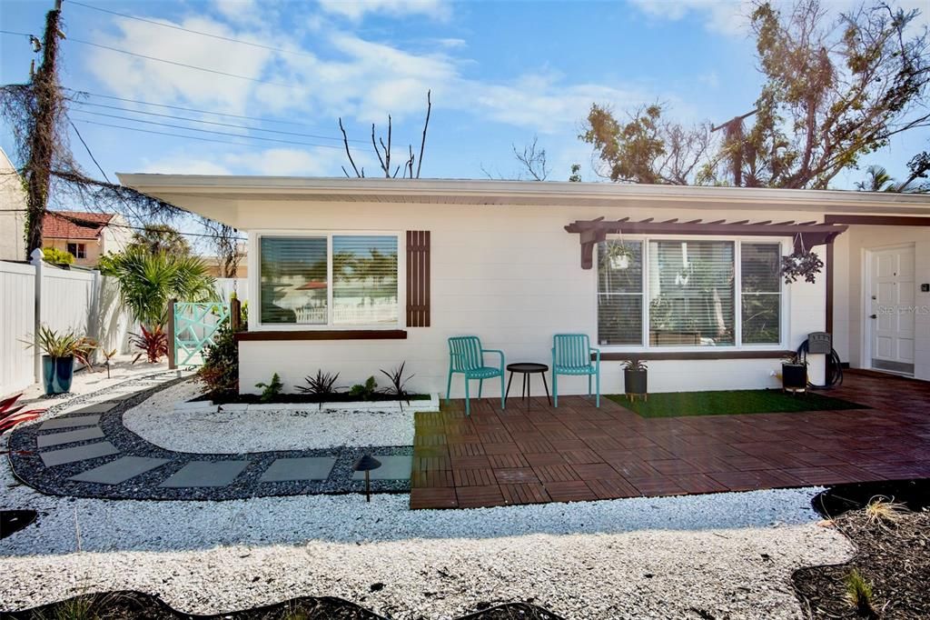 For Sale: $1,349,000 (4 beds, 2 baths, 1246 Square Feet)