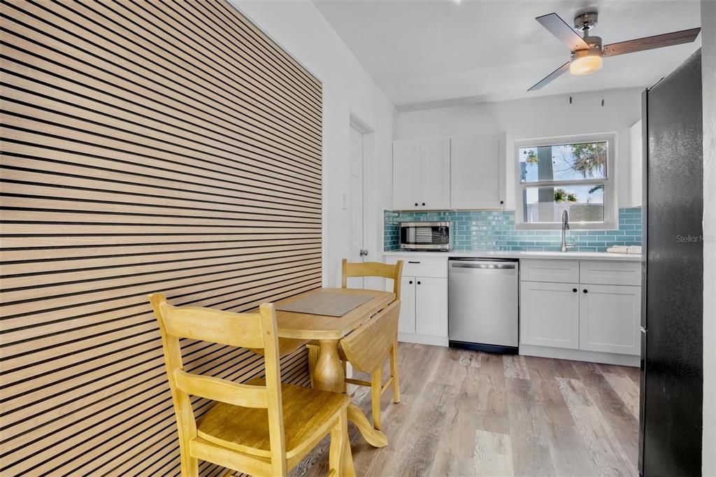 For Sale: $1,349,000 (4 beds, 2 baths, 1246 Square Feet)