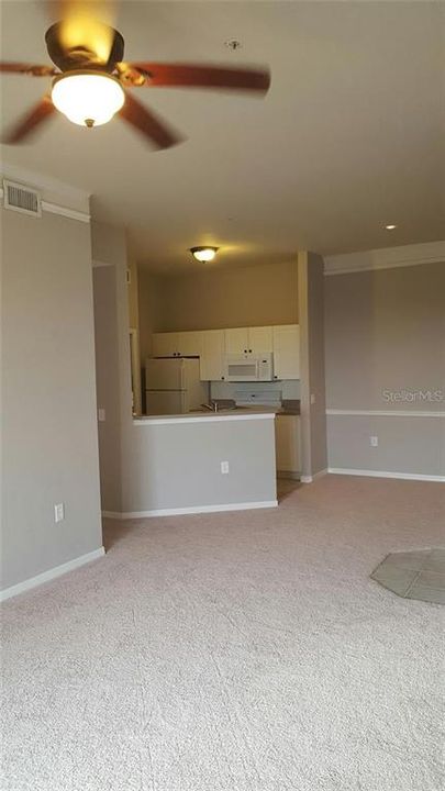 For Rent: $1,525 (1 beds, 1 baths, 843 Square Feet)