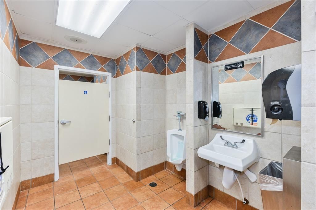 For Sale: $2,750,000 (0 beds, 0 baths, 4055 Square Feet)