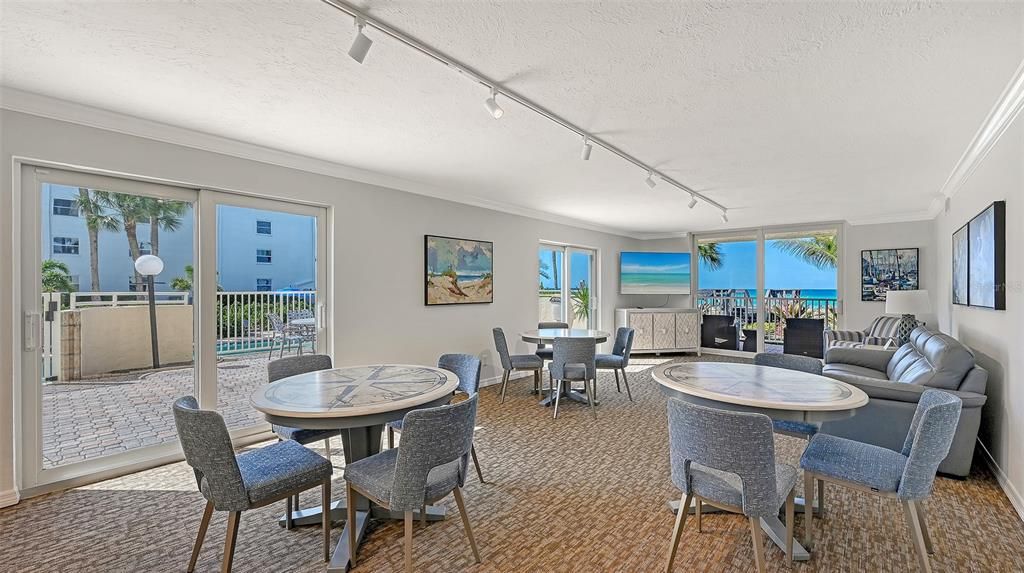 For Sale: $1,100,000 (2 beds, 2 baths, 1336 Square Feet)
