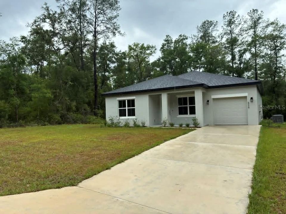 En Venta: $257,900 (4 camas, 2 baños, 1478 Pies cuadrados)
