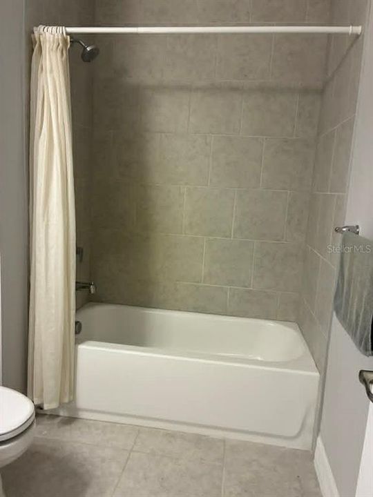 En Venta: $257,900 (4 camas, 2 baños, 1478 Pies cuadrados)