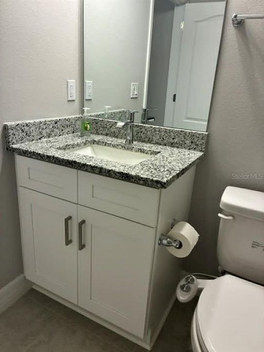 En Venta: $257,900 (4 camas, 2 baños, 1478 Pies cuadrados)