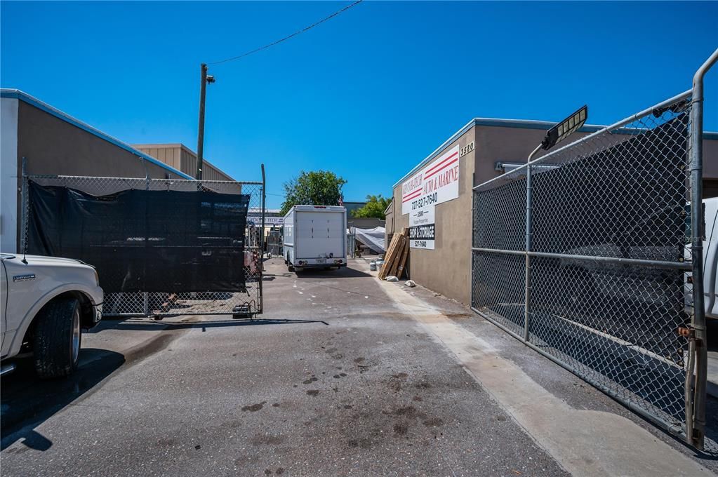 For Sale: $2,300,000 (0 beds, 0 baths, 8516 Square Feet)