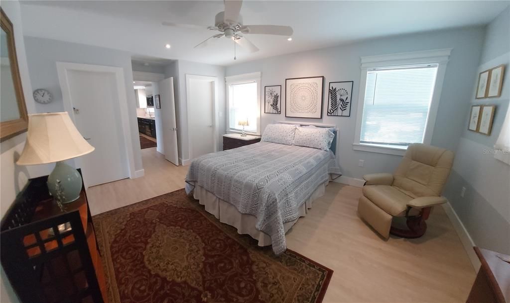 En Venta: $399,999 (4 camas, 2 baños, 1456 Pies cuadrados)