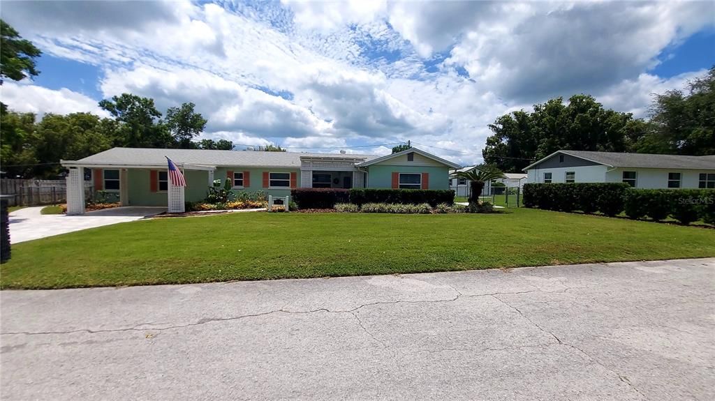 En Venta: $399,999 (4 camas, 2 baños, 1456 Pies cuadrados)