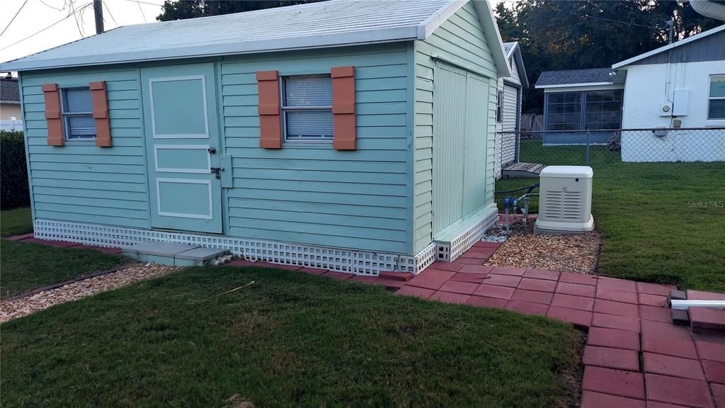 En Venta: $399,999 (4 camas, 2 baños, 1456 Pies cuadrados)