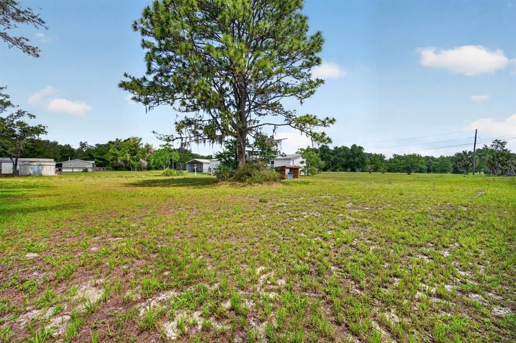 For Sale: $260,000 (4 beds, 2 baths, 1890 Square Feet)