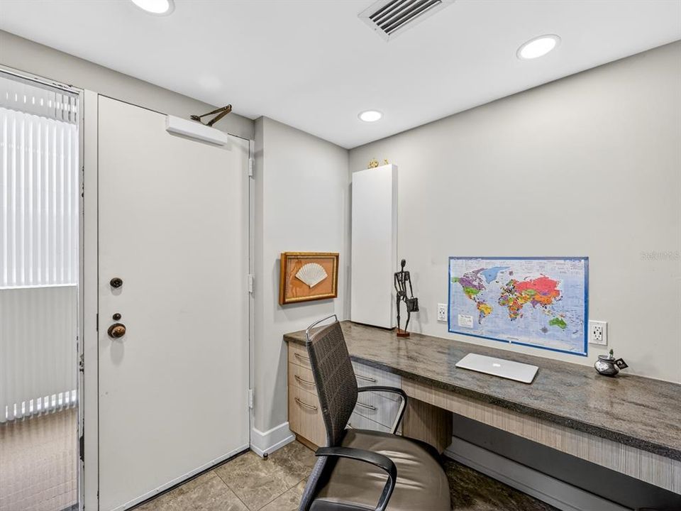 En Venta: $1,300,000 (2 camas, 2 baños, 1672 Pies cuadrados)