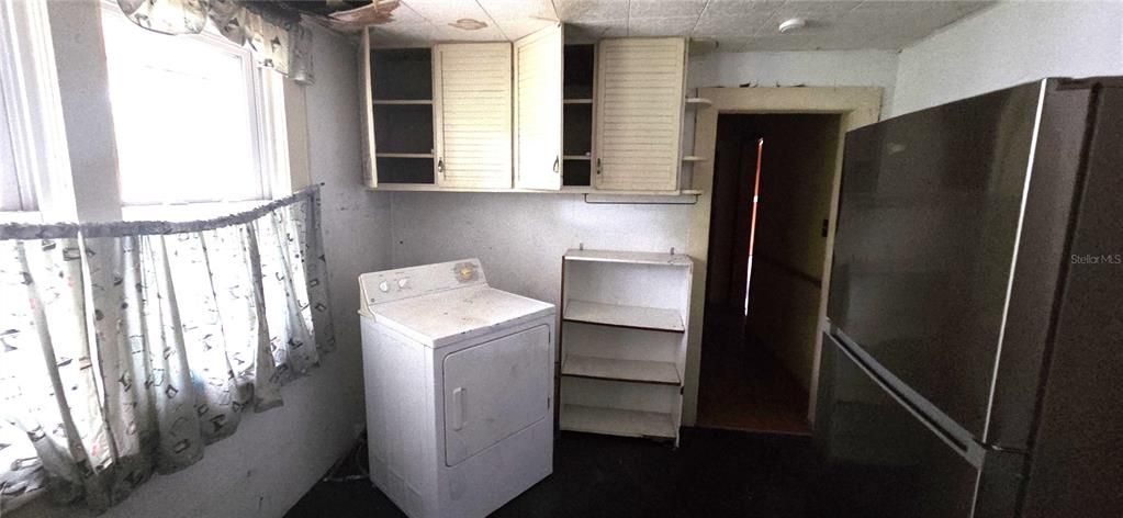 Activo con contrato: $88,000 (3 camas, 2 baños, 1916 Pies cuadrados)