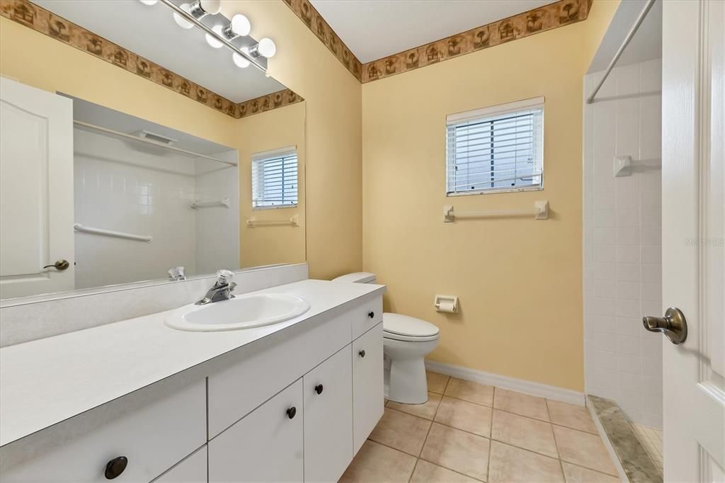 For Rent: $2,800 (2 beds, 2 baths, 2085 Square Feet)