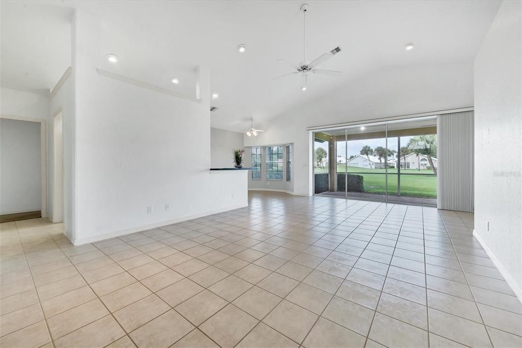 For Rent: $2,800 (2 beds, 2 baths, 2085 Square Feet)