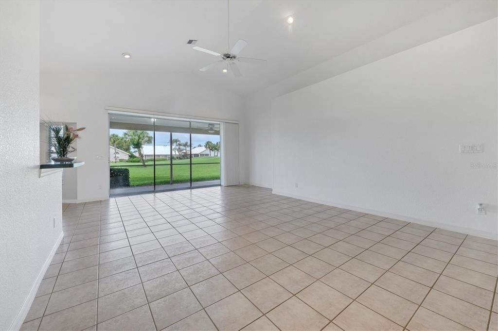 For Rent: $2,800 (2 beds, 2 baths, 2085 Square Feet)