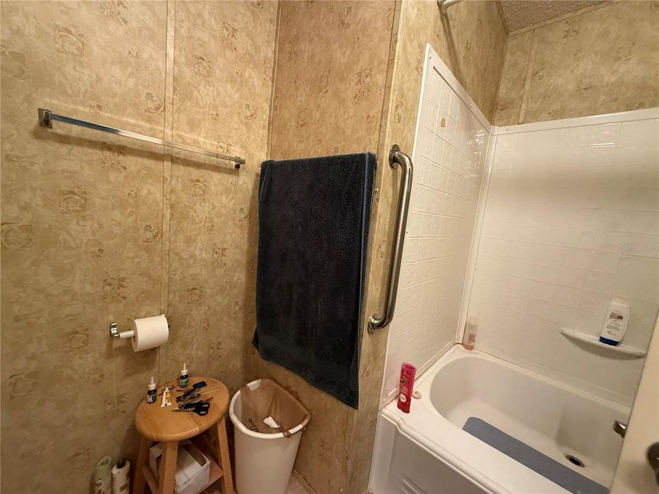 На продажу: $225,000 (3 спален, 2 ванн, 1080 Квадратных фут)